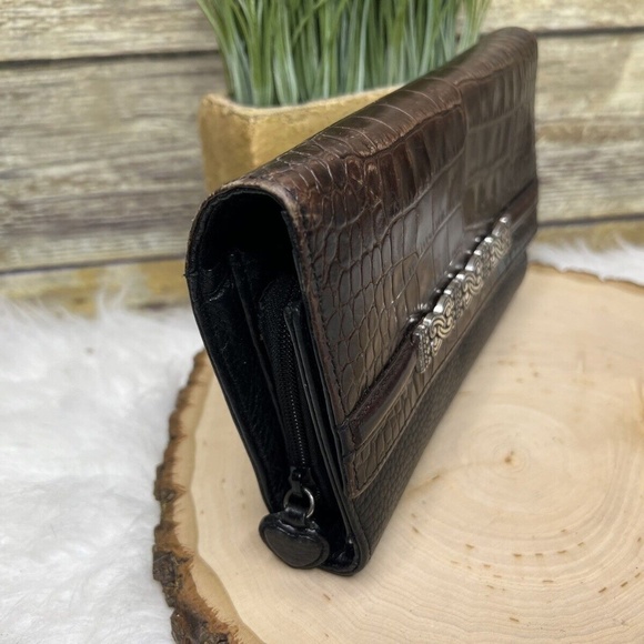Vintage Brighton Black Pebbled Genuine Leather Croc Trim Clutch Organizer Wallet - Picture 2 of 16